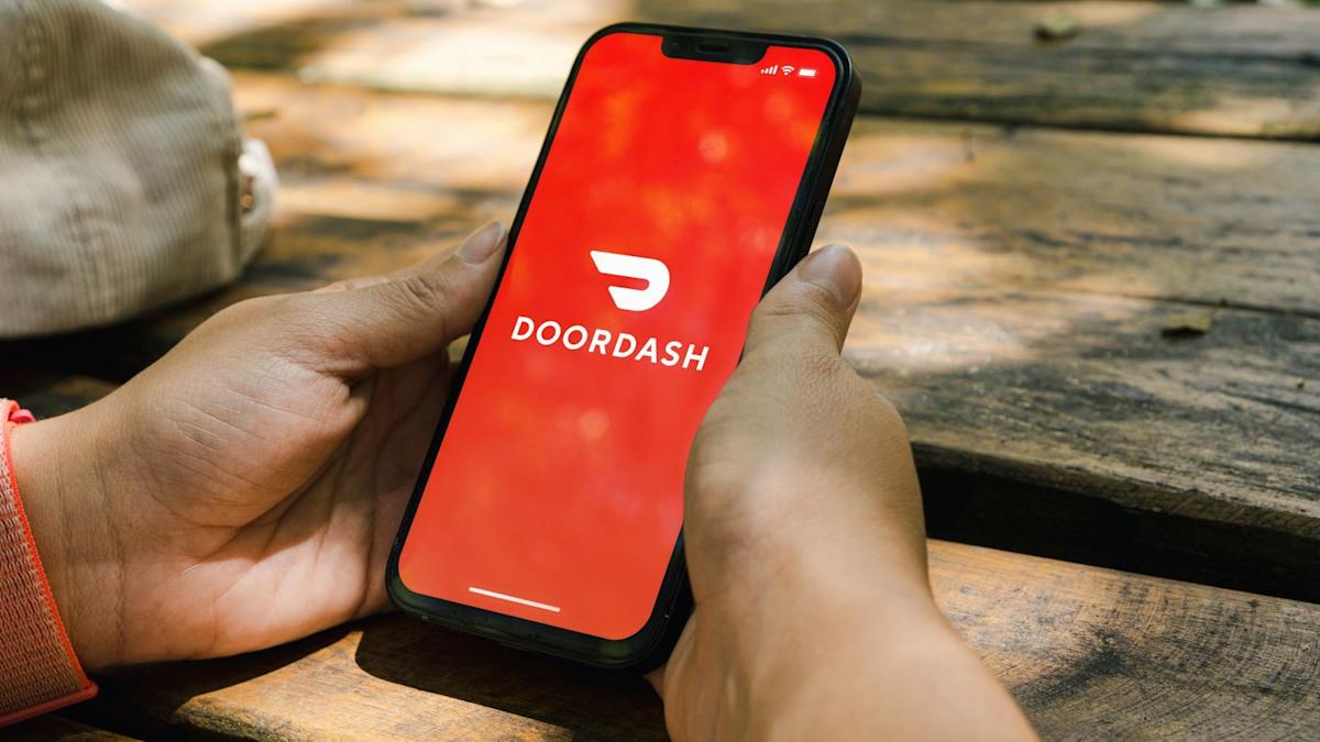 DoorDash enters payments partnership with Klarna