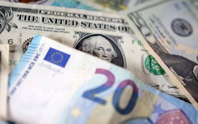 Euro logs one-month high after Trump delays EU tariffs