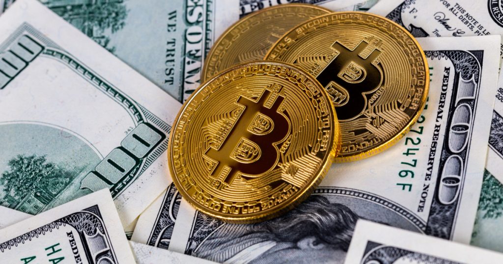 Which should I buy, Bitcoin or cryptocurrency-related stocks? Explaining the advantages and disadvantages