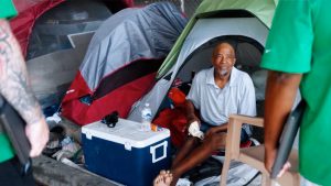 Huge Homeless Ministry Opens Hearts, Following Christ's Example: 'We're Going to Serve Everybody'