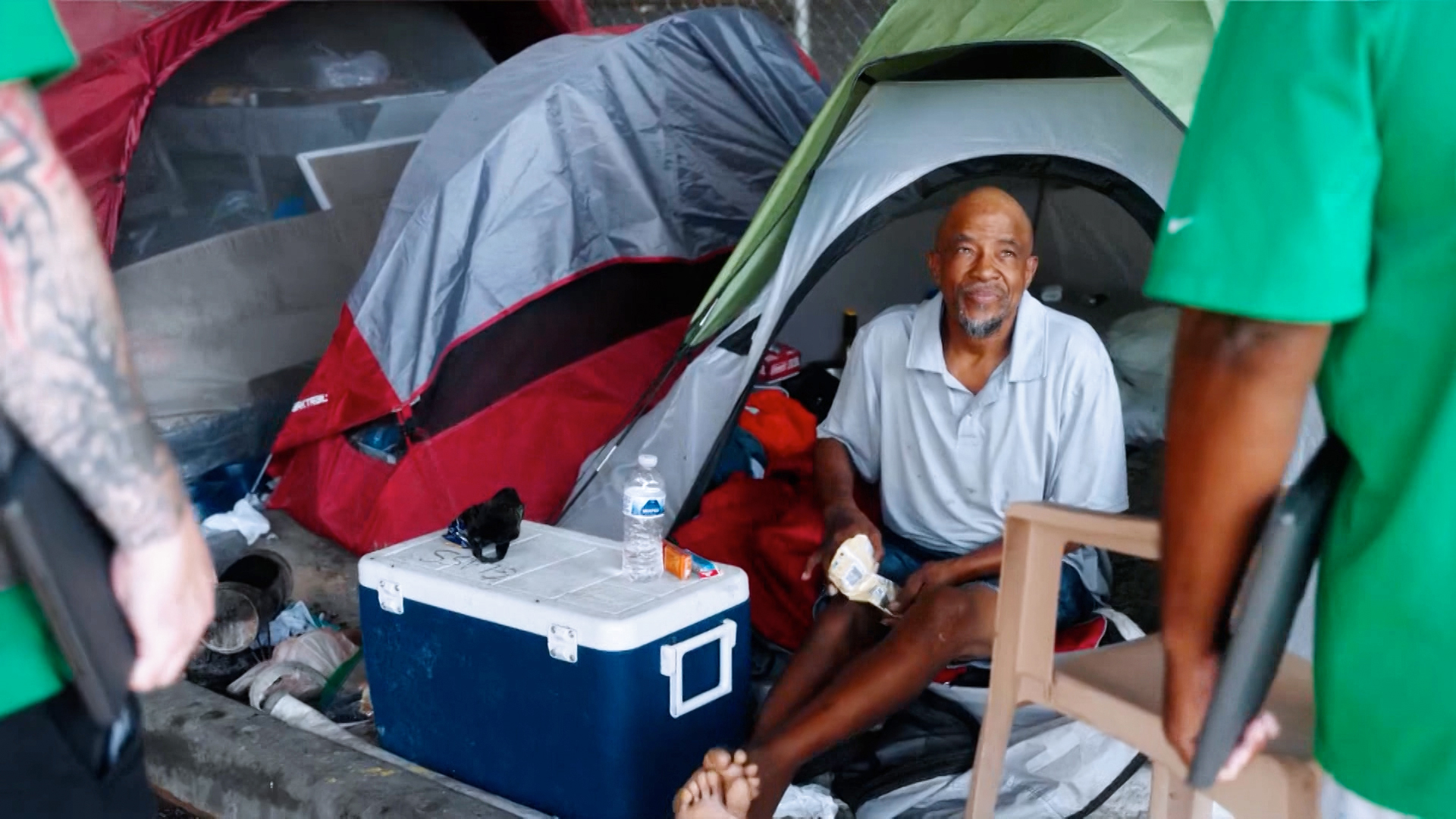 Huge Homeless Ministry Opens Hearts, Following Christ's Example: 'We're Going to Serve Everybody'
